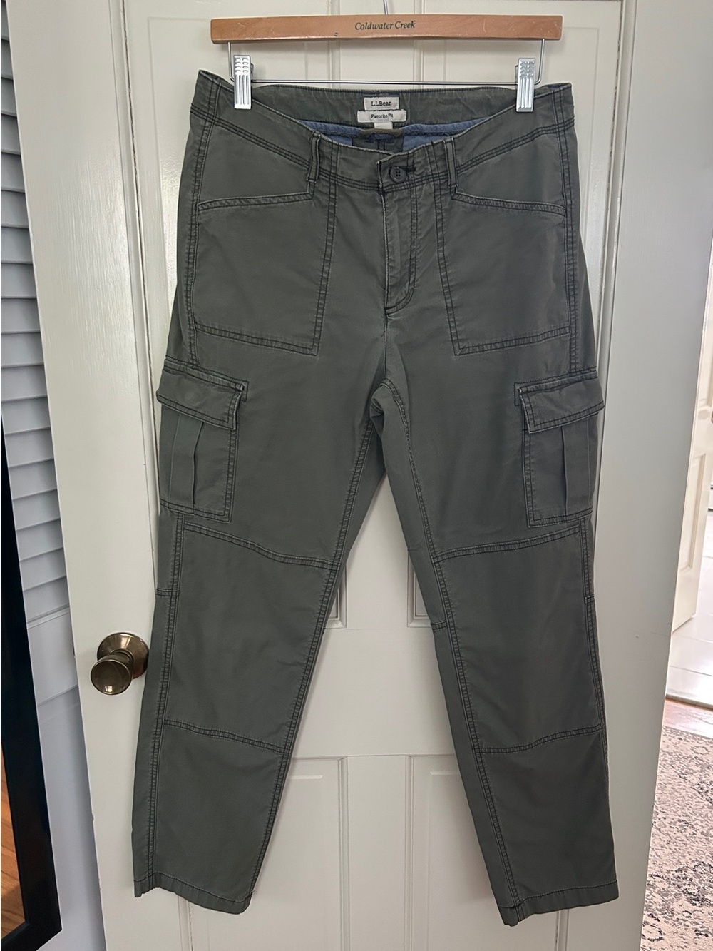 LL Bean Women’s Olive Green Cargo Pants